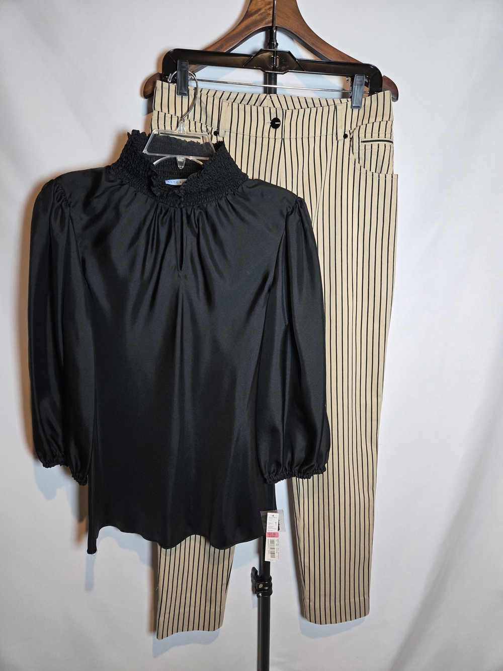 Antonio Melani 100% Silk Top (NWT, M) & Per Se Striped Pants (Sz 6) Bundle